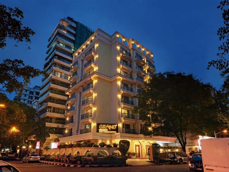 Grand Residency Hotel & Serviced Apartments Мумбай Екстериор снимка