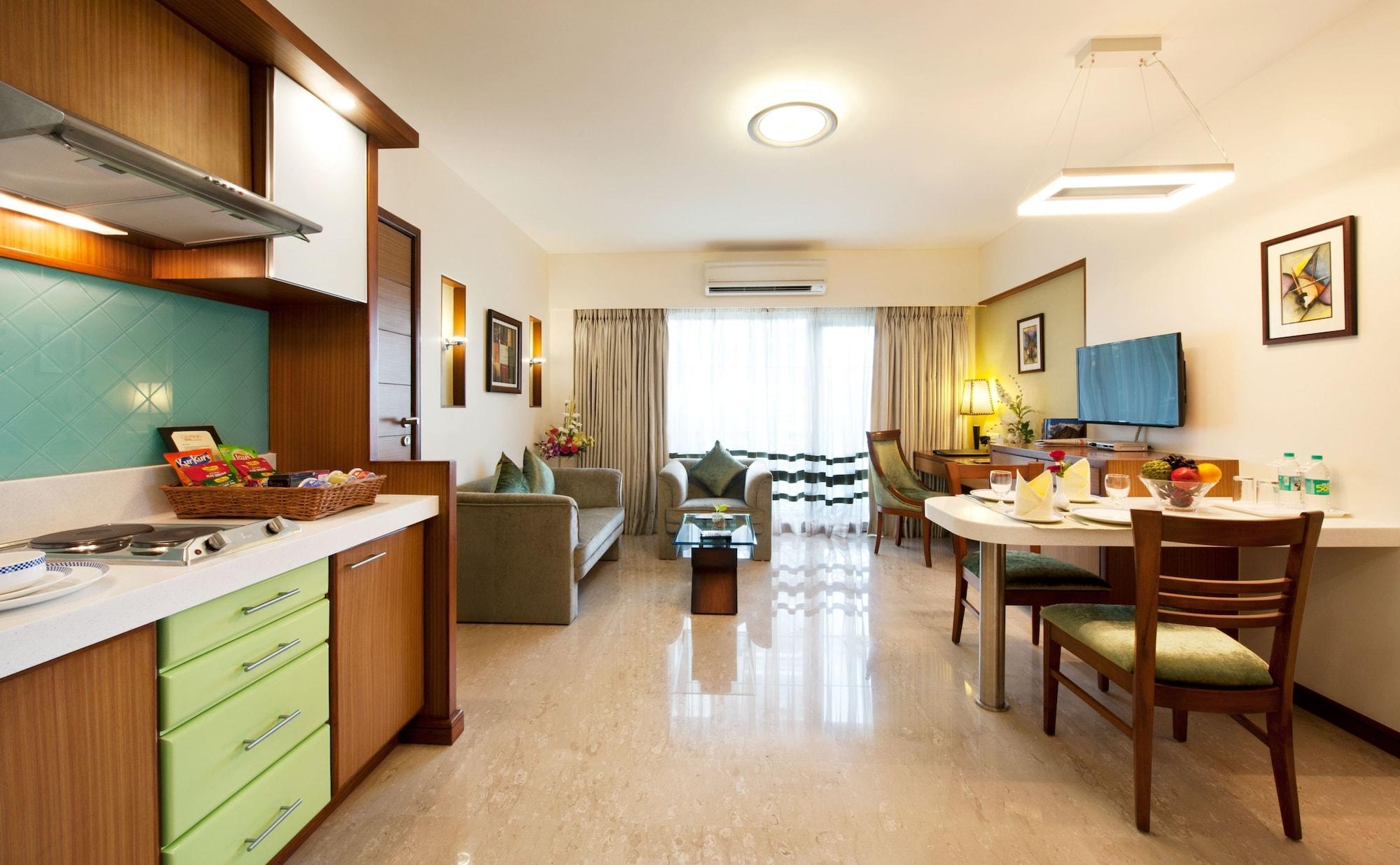 Grand Residency Hotel & Serviced Apartments Мумбай Екстериор снимка
