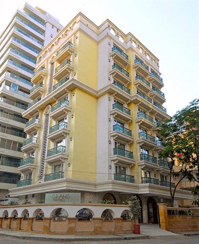 Grand Residency Hotel & Serviced Apartments Мумбай Екстериор снимка