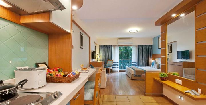 Grand Residency Hotel & Serviced Apartments Мумбай Екстериор снимка